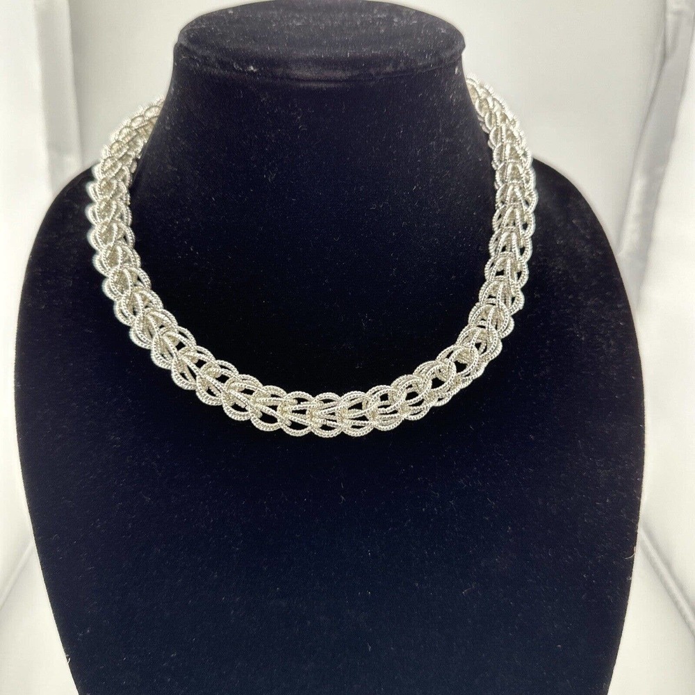 Alfani Necklace Silver Tone Elegant Classic‎ Classy Capsule